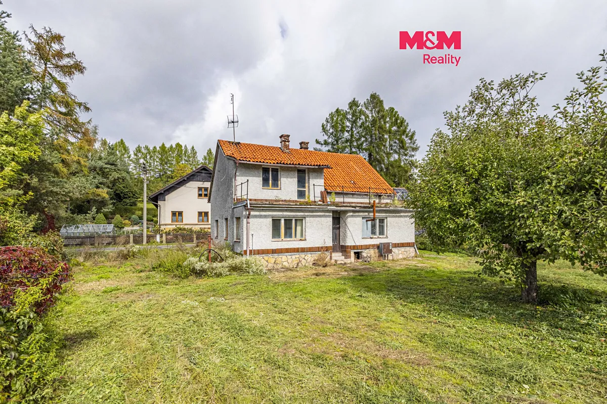 Prodej rodinného domu 160 m², pozemek 1403 m²